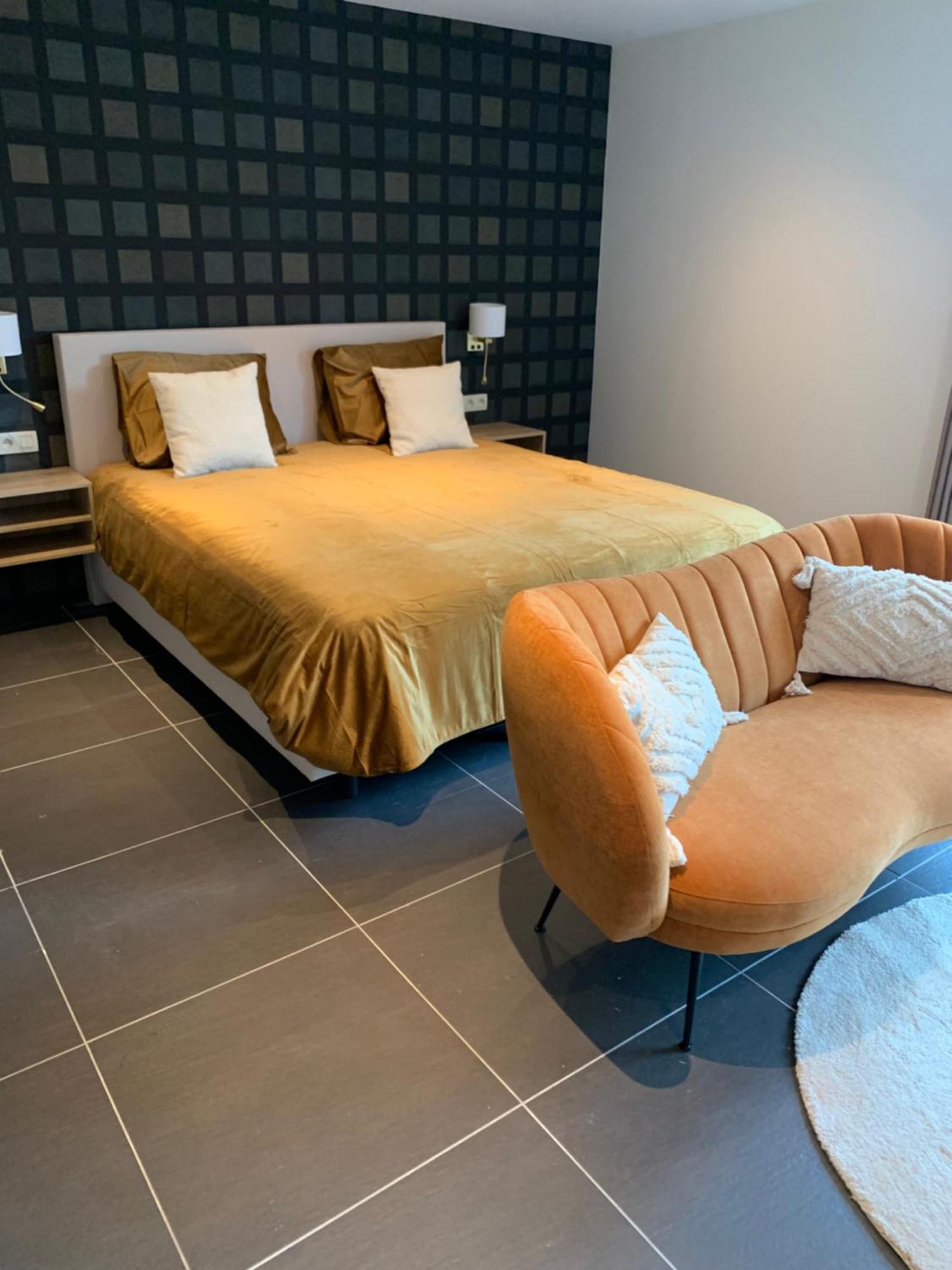 Q Guesthouse Herzele Eksteriør bilde